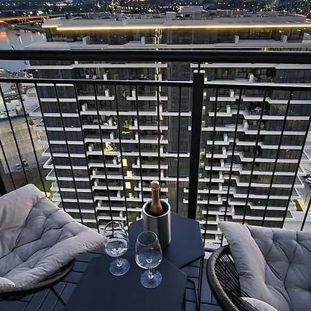 شقة Na Vodi - Bw Vista Luxury *