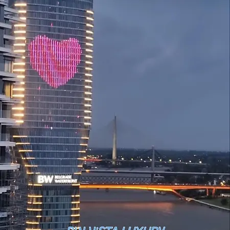 Na Vodi - Bw Vista Luxury Apartment